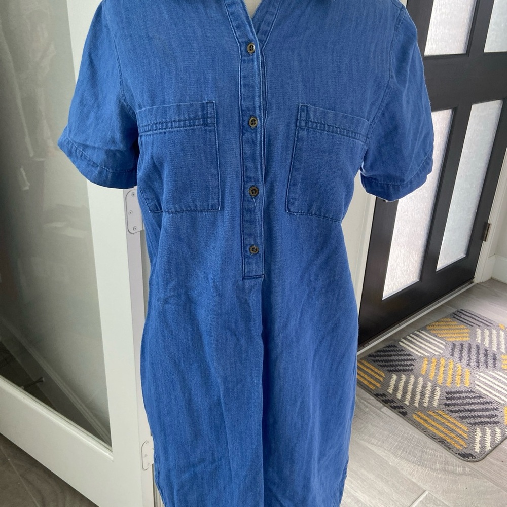 Old Navy Denim Short Sleeve Button-Up Dress  Chest Pockets Size S 100% Cotton